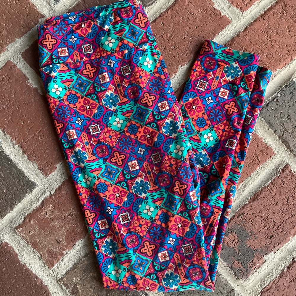 Colorful LulaRoe Leggins